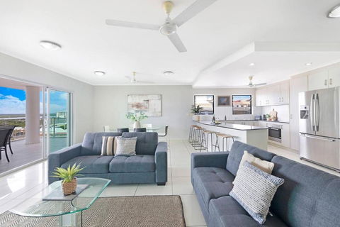 Alta Vista - City View Oasis In The Heart Of Darwin - Accommodation Georgetown 1