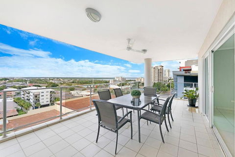 Alta Vista - City View Oasis In The Heart Of Darwin - Accommodation Georgetown 2