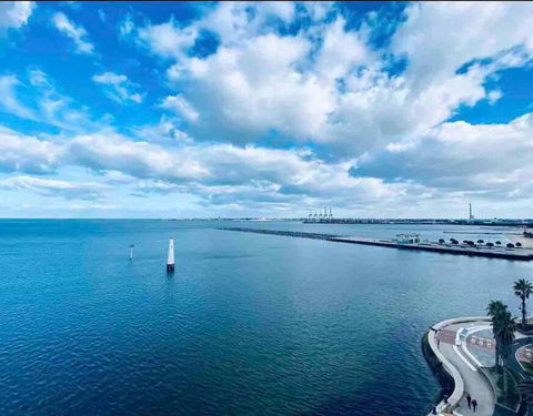Amzing Ocean View Spacious Three Bedrooms Apartment Port Melbourne - Accommodation Georgetown 1