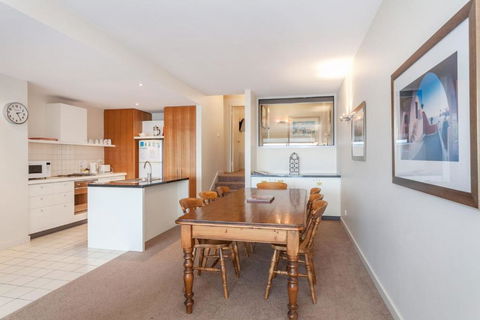 Apartment 16 Kalimna - Accommodation Georgetown 3