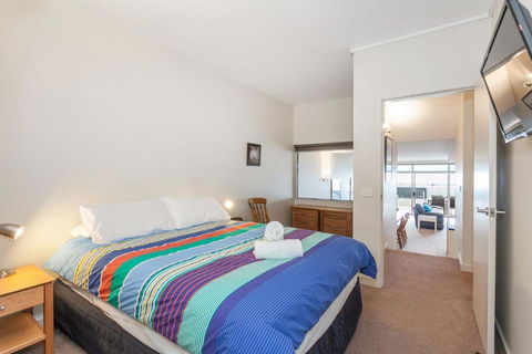 Apartment 16 Kalimna - Accommodation Georgetown 4