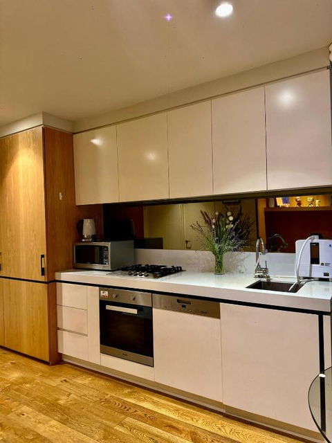 Apartment 405 8 Daly St South Yarra 3141 LUCIA - Accommodation Georgetown 2