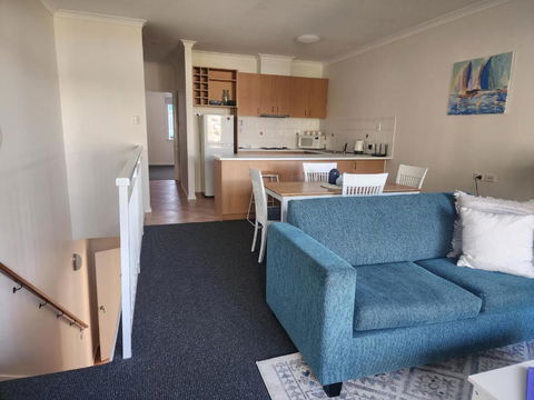 Apartment In Apollo Quays Resort With Shared Jetty - Accommodation Georgetown 3