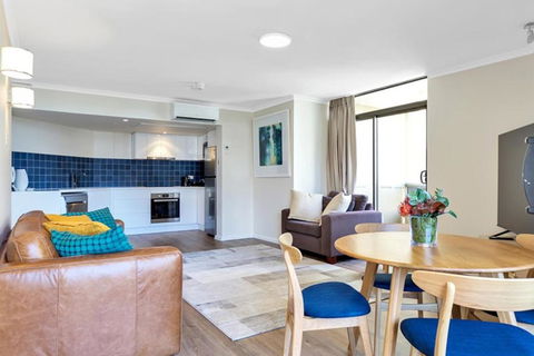 Apartment On Top Of The Park - Accommodation Georgetown 1