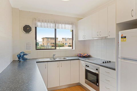 Apollo Unit 17 Ground Floor - Accommodation Georgetown 3