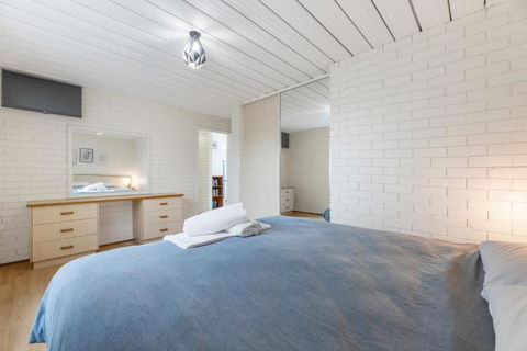 Apollo Unit 25 Ground Floor - Accommodation Georgetown 1