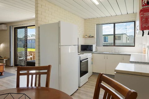 Apollo Unit 26 Ground Floor - Accommodation Georgetown 2