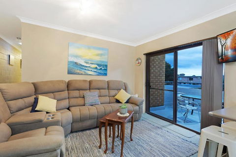 Apollo Unit 7 1st Floor - Accommodation Georgetown 1