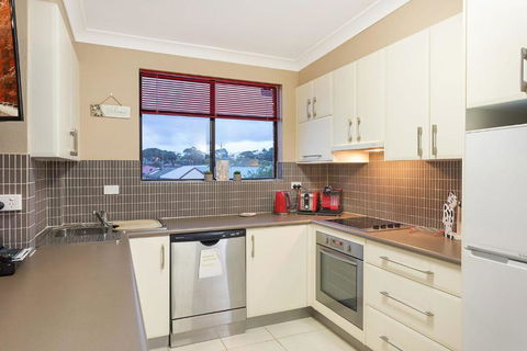 Apollo Unit 7 1st Floor - Accommodation Georgetown 4