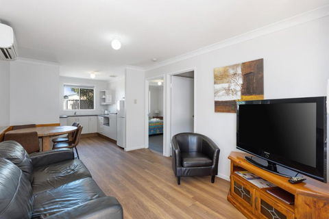 Apollo Lodge - Accommodation Georgetown 2
