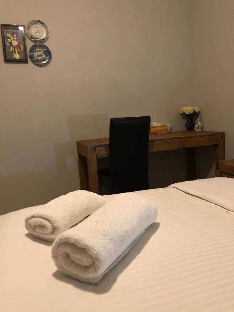 Apple House Truganina - Accommodation Georgetown 4