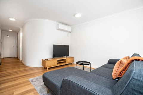 Apt In Kingston - 10min To Lake Burley Griffin - Accommodation Georgetown 0