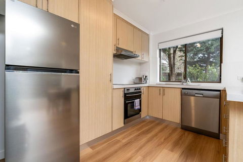 Apt In Kingston - 10min To Lake Burley Griffin - Accommodation Georgetown 1