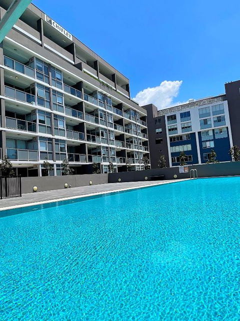 AQUA 306 POOLSIDE Luxury Apartment , Honeysuckle, NEWCASTLE FREE Parking - Accommodation Georgetown 0