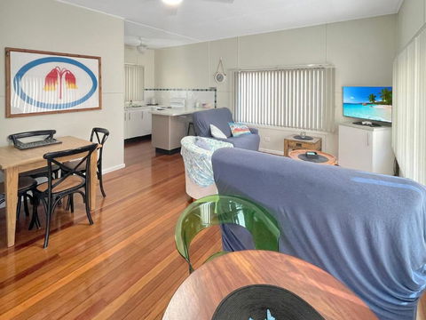 Aqua Cottage - Accommodation Georgetown 3