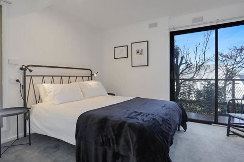 Aqua La Vista - 4 Bedroom Pet Friendly House - Accommodation Georgetown 2