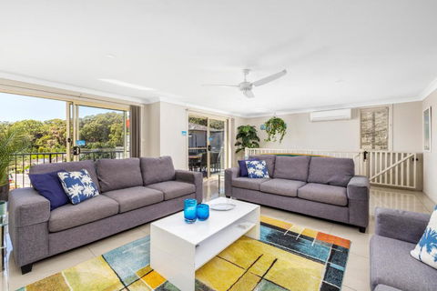 Aqua Lagoon - Great Family Beach Getaway - Accommodation Georgetown 1