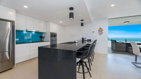 Aqua View 504, 29 Canberra Tce, Kings Beach - Accommodation Georgetown 0