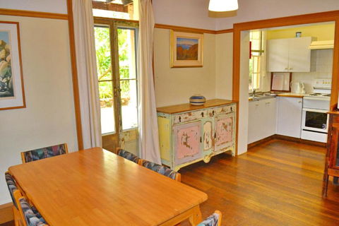 Arakoon House 2 - Bring Your Own Linen - Accommodation Georgetown 2