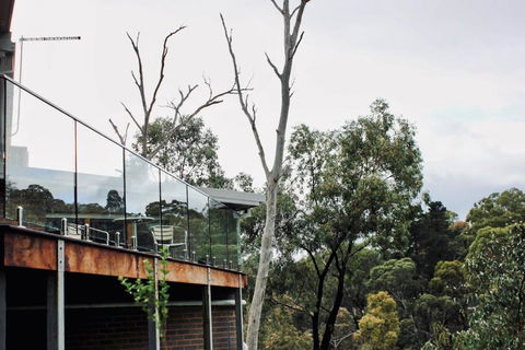 Architectural Crisp & Convenient Location - Accommodation Georgetown 0