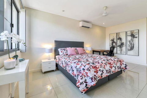Arguably The Best Location In Darwin City - Accommodation Georgetown 3