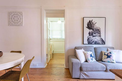 Art Deco 1 Bed Apt Close To Beach & CBD - Accommodation Georgetown 0