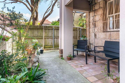 Art Deco 1 Bed Apt Close To Beach & CBD - Accommodation Georgetown 2