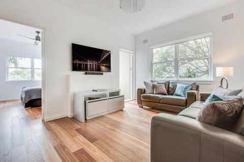 Art Deco 2-Bed Close To City And Harbour - Accommodation Georgetown 3