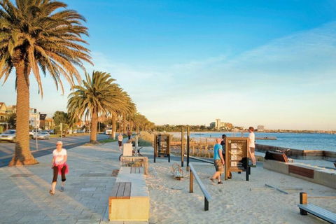 Art Deco Boutique Bespoke Brilliance & Beach&Park - Accommodation Georgetown 2