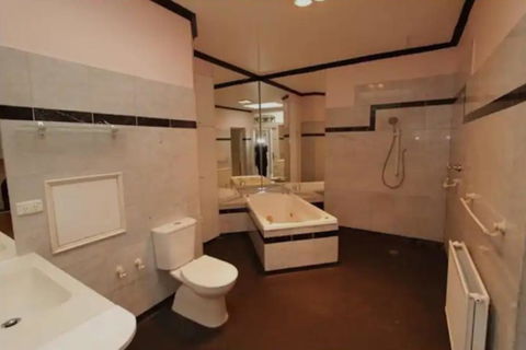 Art House On The Park - Accommodation Georgetown 2