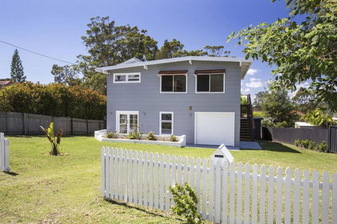 Arthurs Mollymook - Accommodation Georgetown 0