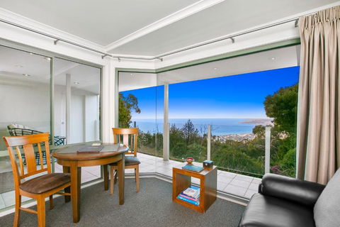 Arthurs Views - Accommodation Georgetown 2