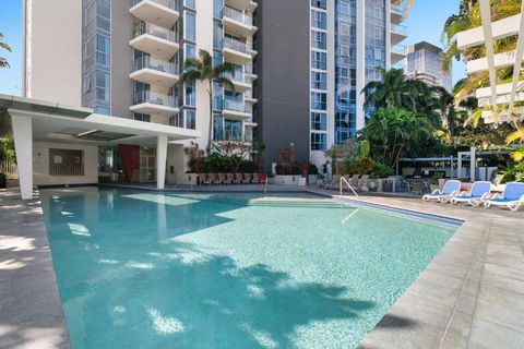 Artique 2 Bedroom Apartment Close To The Beach - CoastHM - Accommodation Georgetown 2