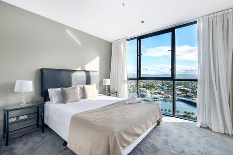 Artique 2 Bedroom Apartment Close To The Beach - CoastHM - Accommodation Georgetown 3