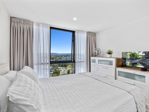 Artique - Hosted By Coastal Letting - Accommodation Georgetown 4
