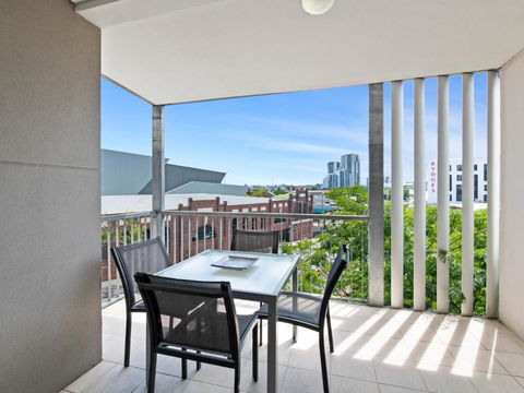 Artsy Destination Compact & Cosy 2 BR Apart At Valley - Accommodation Georgetown 0