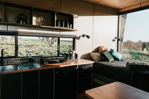Ashleigh The Tiny Cabin In Toodyay - Accommodation Georgetown 4