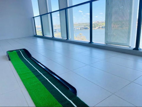 Astonishing Waterview Condo With Pool, Parking - Accommodation Georgetown 4