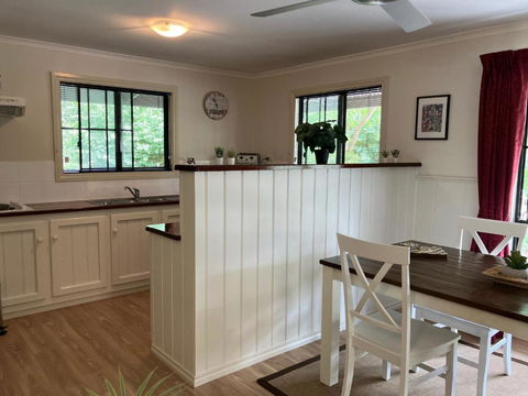 Auburn Hideaway - Accommodation Georgetown 2