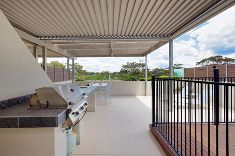 Aura 10 Shoal Bay - Accommodation Georgetown 3