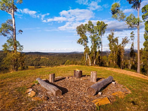 Aurora Summit By Tiny Away - Accommodation Georgetown 2