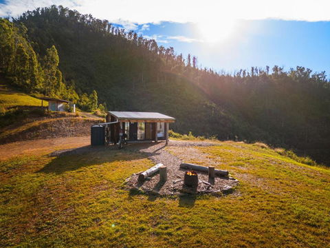 Aurora Summit By Tiny Away - Accommodation Georgetown 1
