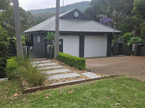 Austinmer Coastal Retreat - Accommodation Georgetown 0