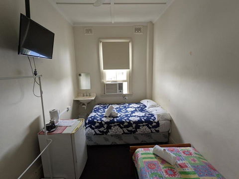 Australian Hotel - Accommodation Georgetown 4