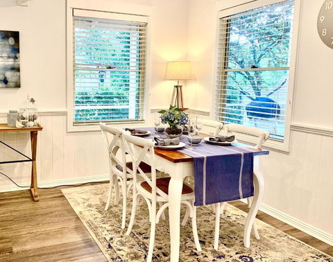 Autumn Beauty - Mountain View Cottage 3 - Accommodation Georgetown 3