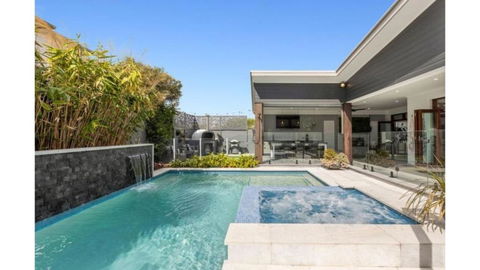 Avoca Beach Retreat - Accommodation Georgetown 0