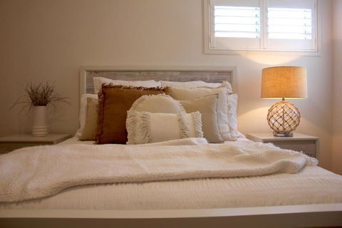Ayada Villa - Pet Friendly - 1 Min To Beach - Accommodation Georgetown 1