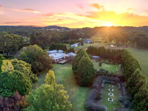 Aylmerton House And Cottage For 14 Southern Highlands - Accommodation Georgetown 0