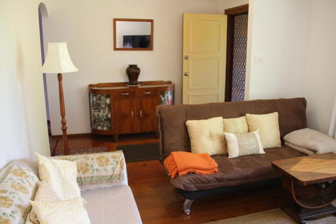 Azalea Cottage, Leura NSW Australia - Accommodation Georgetown 2