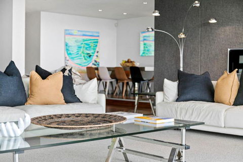 Azure - Accommodation Georgetown 3